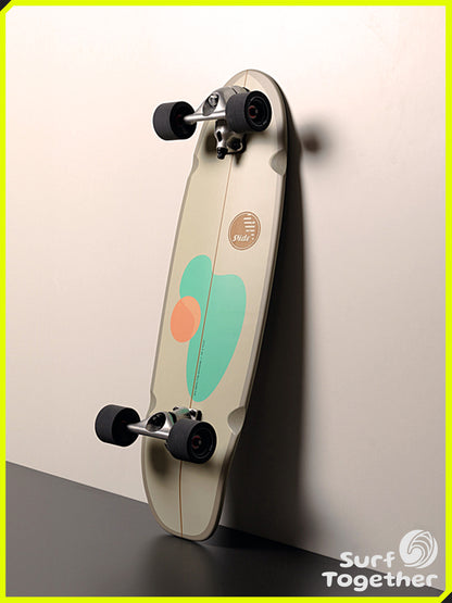 Vista desde Abajo apoyada | Slide Evo-Lution Idyllic 34” SurfSkate