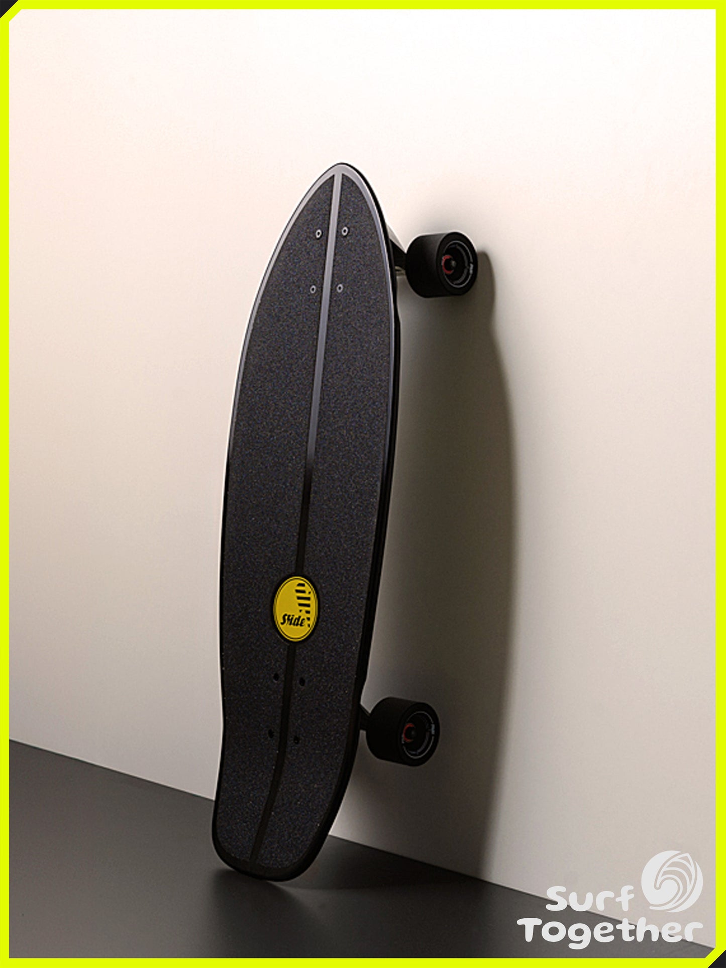 Vista desde Arriba apoyada | Slide CMC Cold Gold 31” SurfSkate