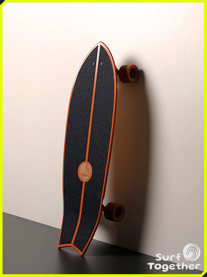 Vista desde Arriba apoyada | Slide | Fish 3/4 Patch 32” SurfSkate