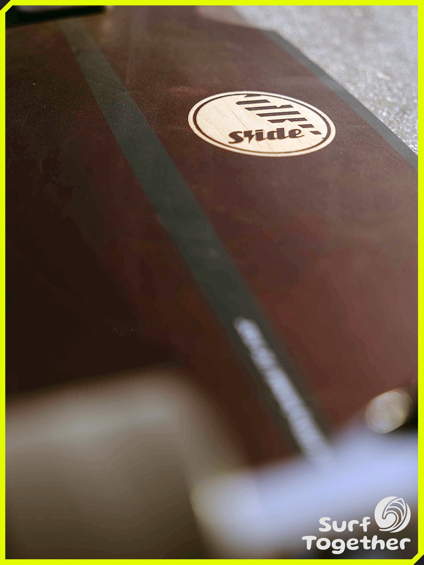 Detalle | Slide | Diamond Bombora 32” SurfSkate